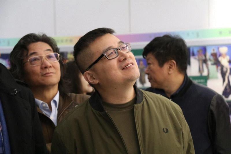 第一届内蒙古舞台美术展在青城开幕，全面展示内蒙舞美精品,舞台,内蒙古,舞美,内蒙,青城,学会,中国舞台美术学会,自治区,副主席,会长