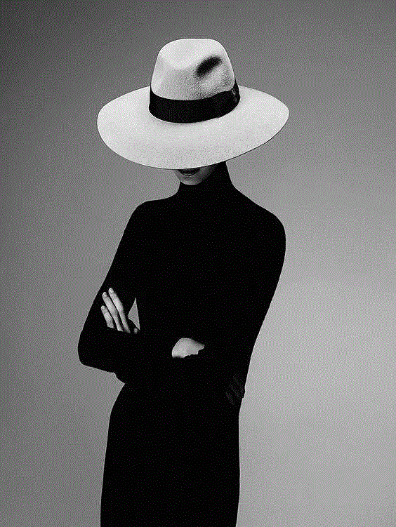 Ins：borsalino_world,100幅经典的女性黑白照，每一幅都美得令人心醉,女性,黑白照,Ins,光影,眼神,黑色,Penn,摄影师,Oszvald,轮廓