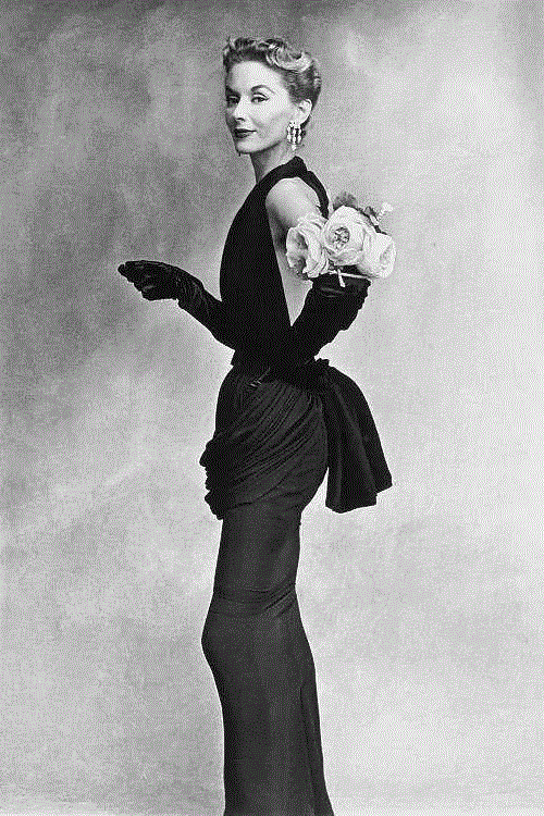 Photo by Irving Penn,100幅经典的女性黑白照，每一幅都美得令人心醉,女性,黑白照,Ins,光影,眼神,黑色,Penn,摄影师,Oszvald,轮廓