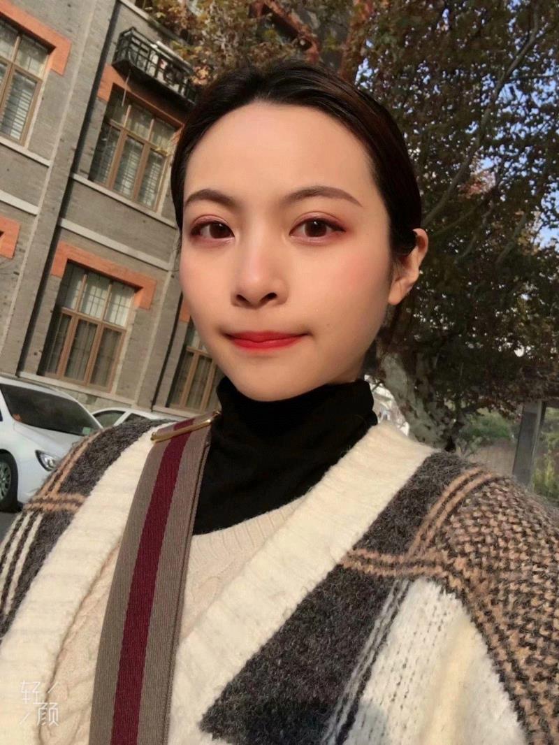 庄涵迪,重整德国艺术立场志愿者导览,志愿者,导览,美术馆,艺术史,平时,老人,儿童,版画,AMNUA,部成员们