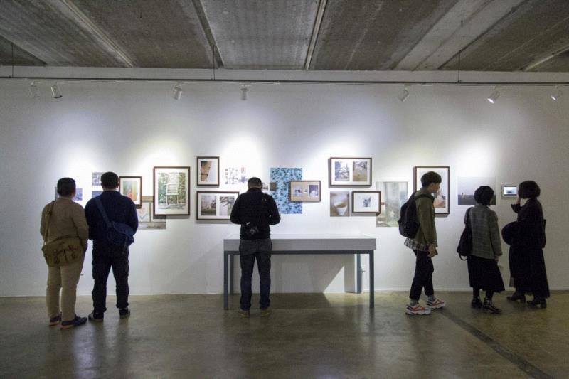 盛大开幕｜转译：2019年（第十一届）三影堂摄影奖作品展,盛大,三影堂摄影奖,刘珂,评委,摄影师,主任,中国摄影家协会,李舸,女士,彼得