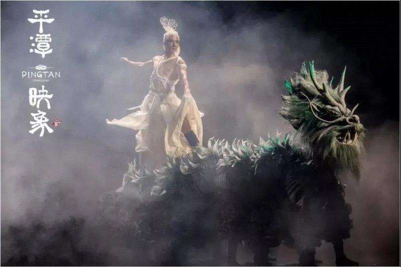 杨丽萍作品《平潭映象》见众生的艺术是什么样的?,平潭映象,杨丽萍,什么样,平潭,映象,雀之灵,海洋,民俗,孔雀,舞蹈