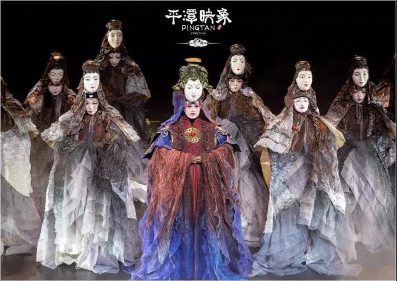 杨丽萍作品《平潭映象》见众生的艺术是什么样的?,平潭映象,杨丽萍,什么样,平潭,映象,雀之灵,海洋,民俗,孔雀,舞蹈
