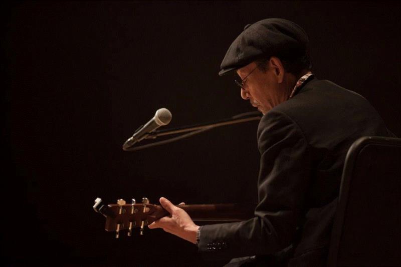 时间：2019年4月7日（周日）19:30,微信节目单丨来自“深夜食堂”的烟嗓治愈系大叔铃木常吉今夜开唱,今夜,节目单丨,深夜食堂,铃木常吉,治愈系,烟嗓,曲目,铃木,常吉,嗓音