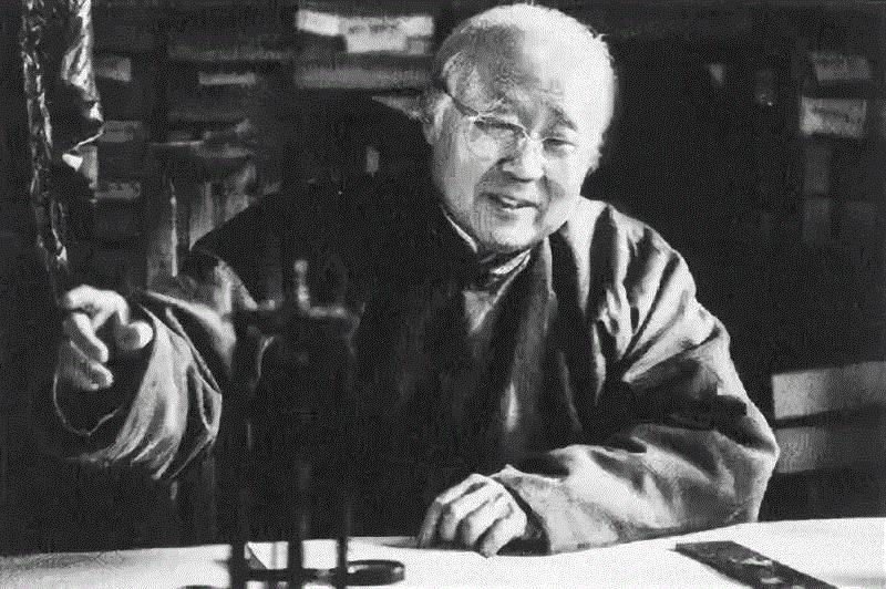 专辑 ▎他是雍正九代孙，中国最后一个大师，被迫娶了“姐姐”，他活了90岁，爱了她70年！,雍正,专辑,姐姐,启功,宝琛,章宝琛,日子,字画,一个人,房子