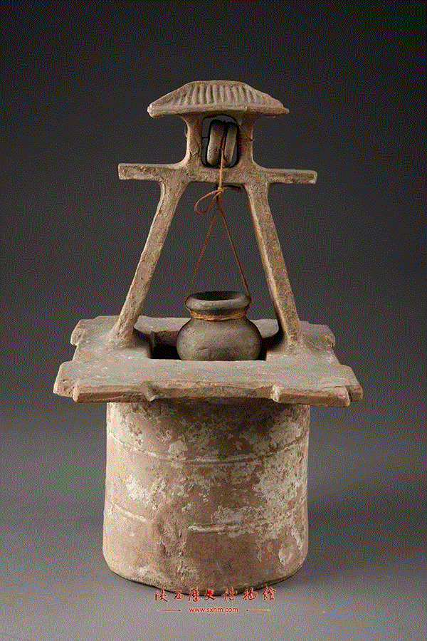 汉陶井，现藏于陕西历史博物馆,古人的身后事：陶瓷明器简史,明器,古人,身后,陶瓷,模型,随葬品,制度,河南博物院,陶器,礼器