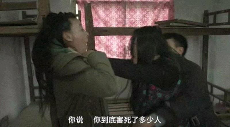 吓晕人、被撤档，这部国产恐怖片到底厉害在哪？,恐怖片,王婆,陈丽,电影,马凯,片中,导演,大学生,恐怖感,乡村