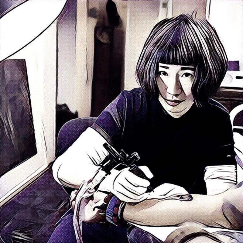 她将国画纹进肌肤，这肉体上的中国风不仅让数万人为此疯狂，还让老外飞数千里求刺!,国画,肌肤,纹身,陈洁,水墨,图案,刺青,ins,身上,newtattoo
