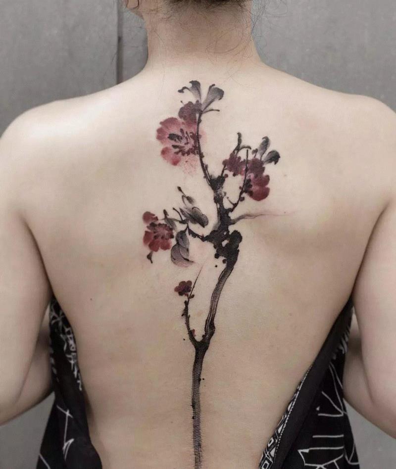 她将国画纹进肌肤，这肉体上的中国风不仅让数万人为此疯狂，还让老外飞数千里求刺!,国画,肌肤,纹身,陈洁,水墨,图案,刺青,ins,身上,newtattoo