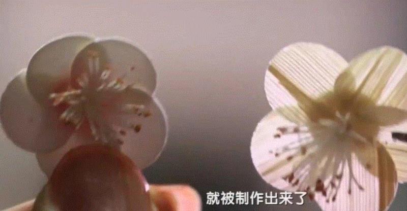 工艺丨他把1根麦秆剪了300刀，竟然卖出28万天价,麦秆,工艺,方志伟,麦秆画,工作室,手艺,潮州,工序,后面,红色