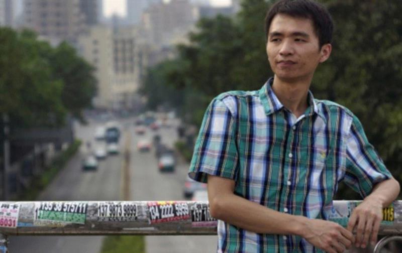 穿过大半个中国去睡你，脑瘫女诗人的逆袭人生,诗人,脑瘫,逆袭,余秀华,丈夫,诗歌,爱情,婚姻,纪录片,诗句