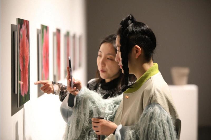 CAC · 开幕回顾 | 生长,CAC,梁绍基,Variable,2018丝,视频,德文,沃德,金属,孵化器,铁刺