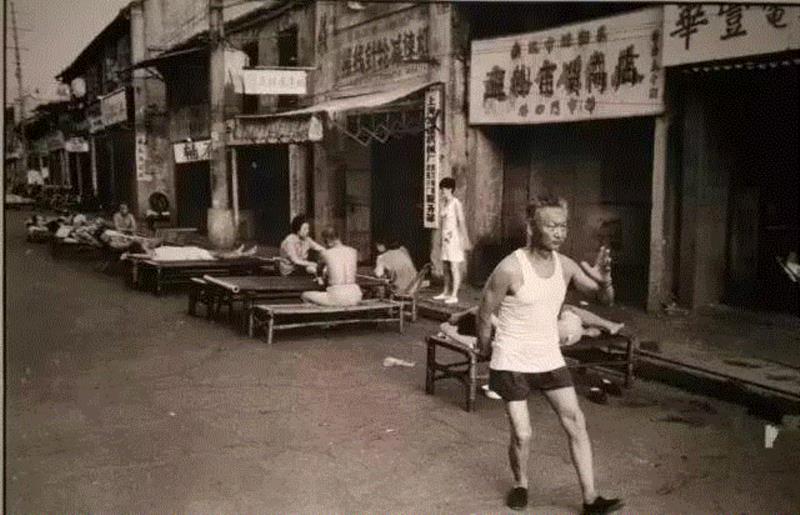 展览作品征集：《助力军运，童心画语》—2019年“六一”儿童艺术作品展,儿童,童心画语,军运会,小朋友们,合美术馆,小朋友,军运,绘画,美术馆,这座城市