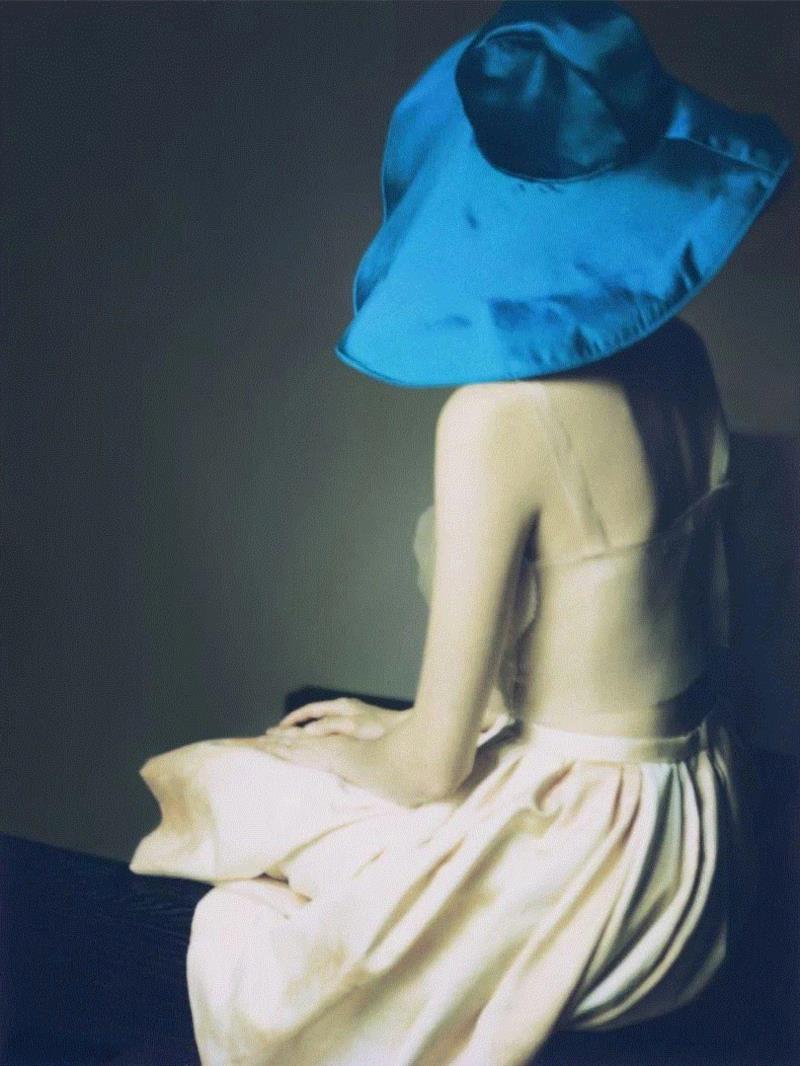 这位“好色”的摄影师，将时装拍出油画之美,油画,时装,摄影师,Eric,下一张照片,魔法师,售价,浪漫主义,Heck,ELLE