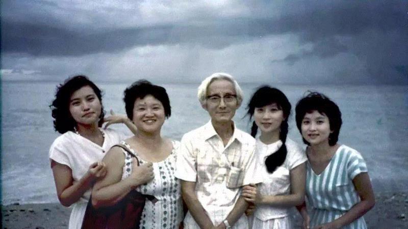 朱家全家福,品读 ▎朱天文：在养成羞耻心的环境中长大的，最后一代台湾人,台湾,朱天文,羞耻,最后一代,新天使,色情,本雅明,小说,好东西,友谊