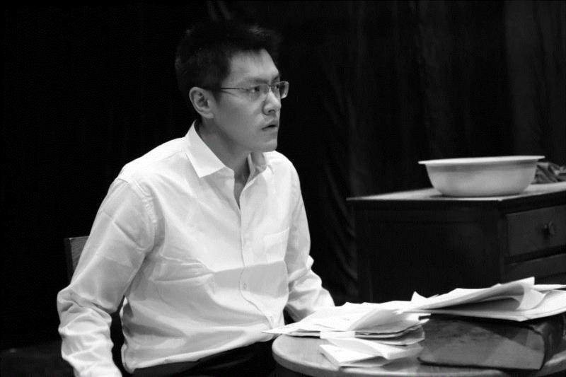 我们生而破碎，用活着来修修补补 |《早餐之前》,早餐之前,早餐,戏剧,奥尼尔,话剧,尤金,演员,导演,之前,剧照