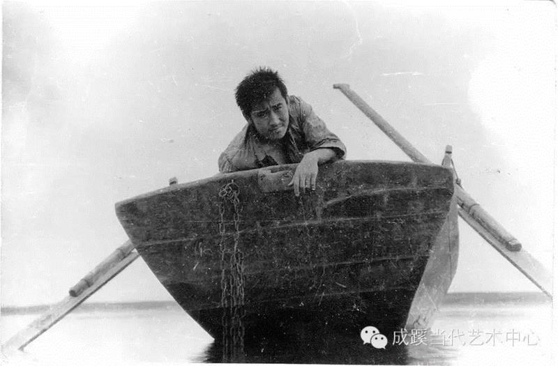 根子｜三月与末日,根子,末日,大地,岳重,礁石,鲁迅,狂人,文学,记忆,诗稿