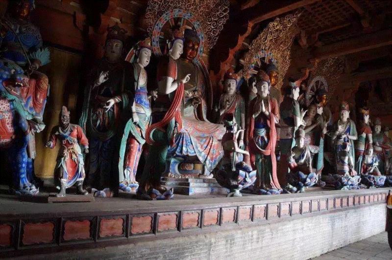 【东大殿内唐代彩塑】,游学 | 寻“晋”,听国宝背后的故事(3月23日—3月24日),国宝,背后,建筑,太原,山西博物院,山西,龙山石窟,石窟,南禅寺,佛光寺