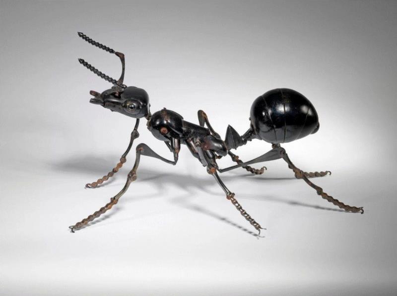 工艺丨从废旧的金属零件 到优雅的机械生命,零件,工艺,金属,机械,昆虫,上方,右上,法国,Martinet,学生们