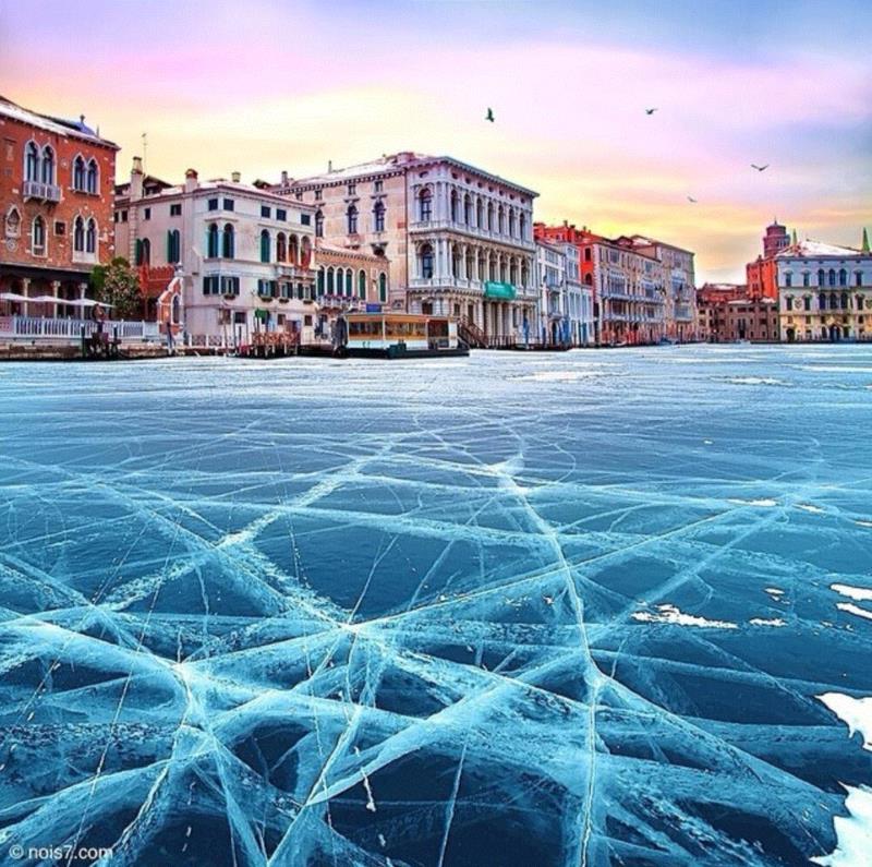 平面丨他用“上帝之手”操控宇宙，狂吸120万粉丝,平面丨他用,上帝之手,宇宙,粉丝,后期,威尼斯,摄影师,一张照片,巴黎,鲸鱼