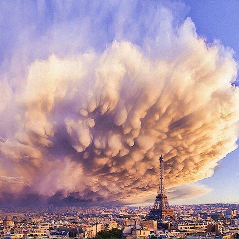 平面丨他用“上帝之手”操控宇宙，狂吸120万粉丝,平面丨他用,上帝之手,宇宙,粉丝,后期,威尼斯,摄影师,一张照片,巴黎,鲸鱼