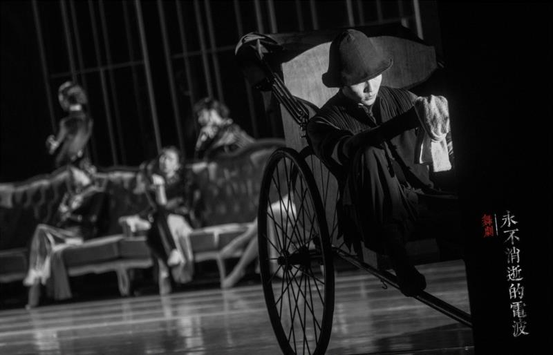 你有一封神秘电报,请破译,电报,舞剧,电影,夫妻,谍战,银联,THE,日军,ENEMIES,中共地下党