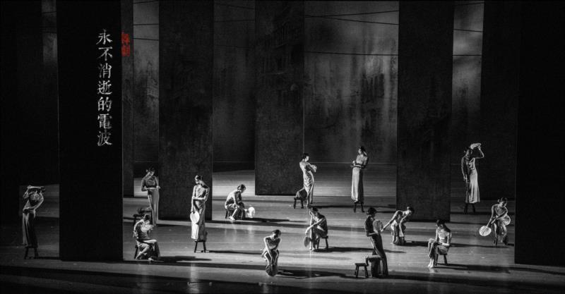 你有一封神秘电报,请破译,电报,舞剧,电影,夫妻,谍战,银联,THE,日军,ENEMIES,中共地下党