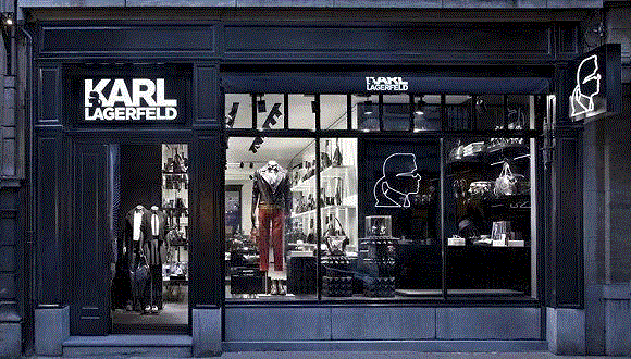 1984年,老佛爷的斜杠人生：同性恋/毒舌/设计巨擘/减肥作家/明星推手...,老佛爷,斜杠,同性恋,毒舌,巨擘,作家,推手,Chanel,时尚,Lagerfeld