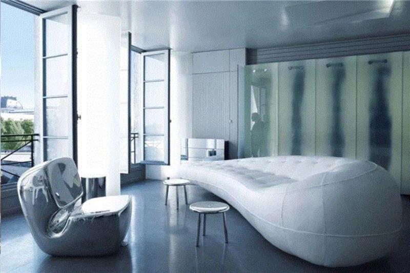 巴黎的“太空”公寓,老佛爷的斜杠人生：同性恋/毒舌/设计巨擘/减肥作家/明星推手...,老佛爷,斜杠,同性恋,毒舌,巨擘,作家,推手,Chanel,时尚,Lagerfeld