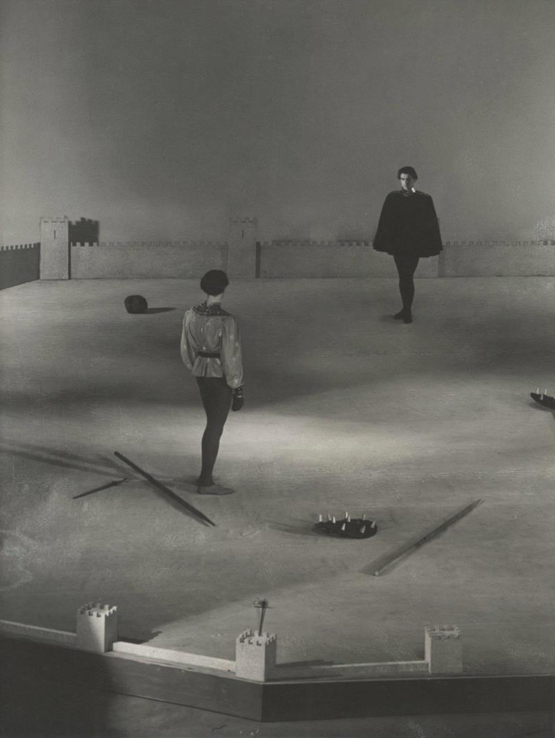 剧汇丨英国皇家莎士比亚剧院《罗密欧与朱丽叶》设计手稿集,莎士比亚,皇家,剧院,罗密欧与朱丽叶,英国,设计手稿集,男女,版本,手稿,悲剧