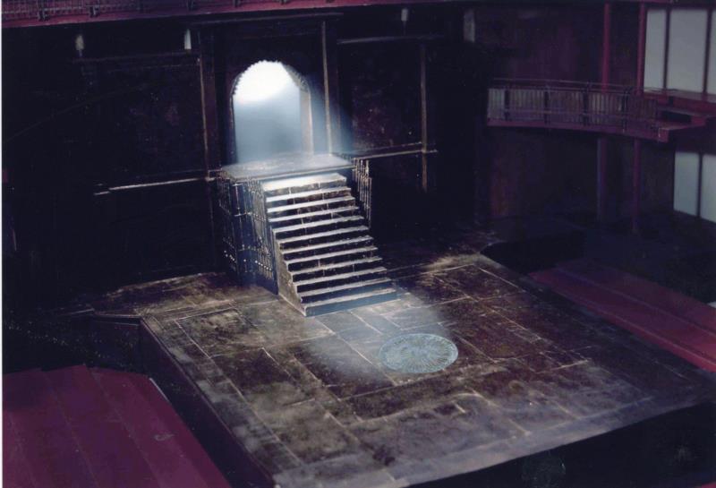 剧汇丨英国皇家莎士比亚剧院《罗密欧与朱丽叶》设计手稿集,莎士比亚,皇家,剧院,罗密欧与朱丽叶,英国,设计手稿集,男女,版本,手稿,悲剧