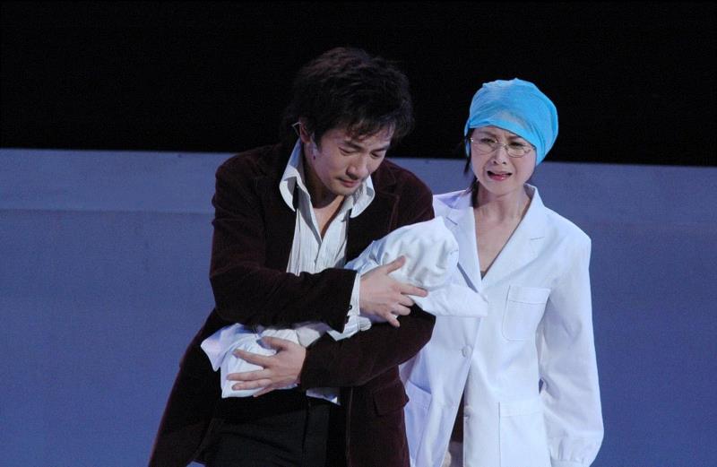 老照片 | 菊花香,老照片,话剧,菊花香,美琪大戏院,祖忠人,商鞅,金大班,我和春天有个约会,下方,上海话剧艺术中心