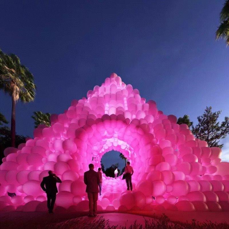 物质与形式的体验丨以气球金字塔为例,金字塔,公共艺术,气球