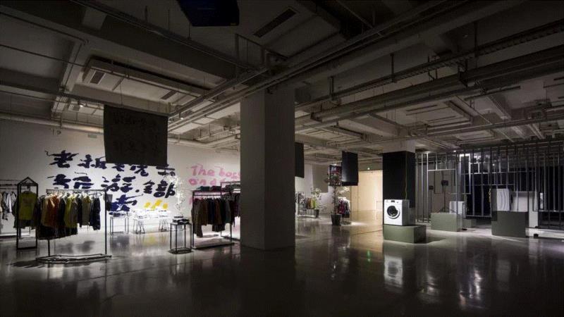 HOW夜游 | 独立策展人汪单带你看“喧哗”,HOW夜游,独立策展,汪单,导览,昊美术馆,HOW,讲稿,日期,汪单丨独立策展,美术馆