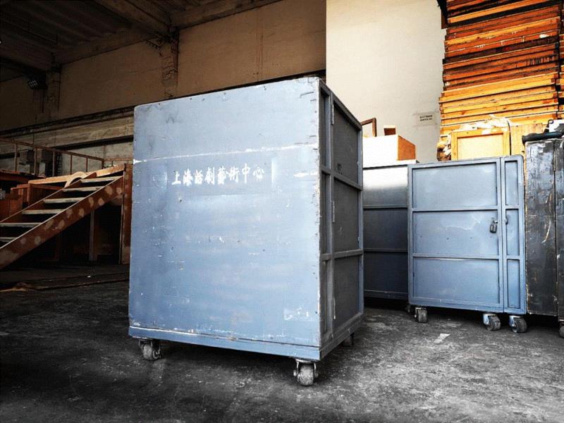 心思缜密的舞美技术设计,舞美,心思,徐哥,舞台,工具箱,话剧,箱子,抽屉,工具,上海话剧艺术中心