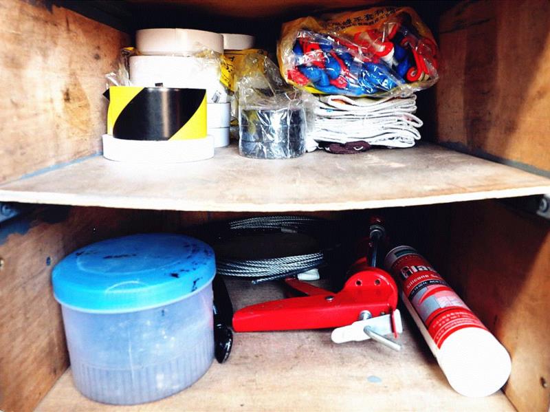 心思缜密的舞美技术设计,舞美,心思,徐哥,舞台,工具箱,话剧,箱子,抽屉,工具,上海话剧艺术中心