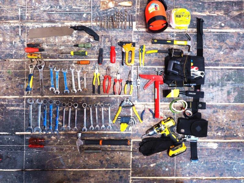 心思缜密的舞美技术设计,舞美,心思,徐哥,舞台,工具箱,话剧,箱子,抽屉,工具,上海话剧艺术中心