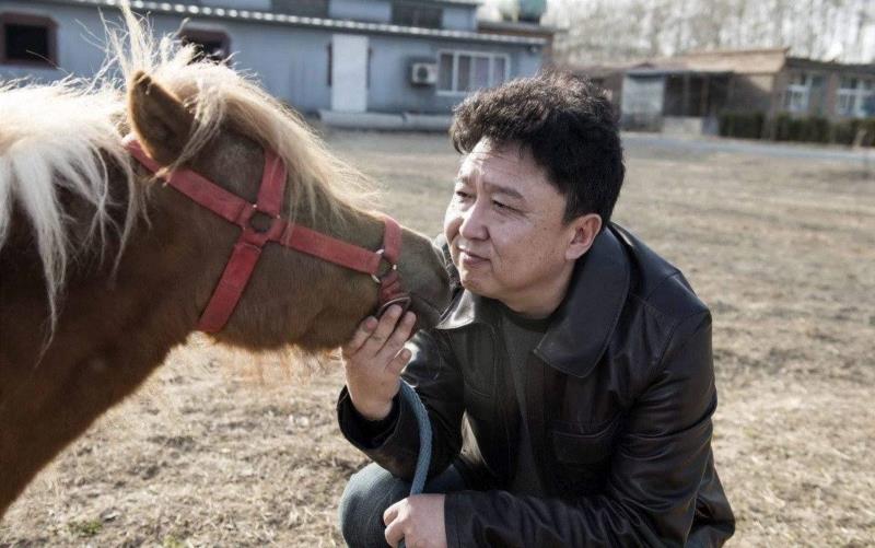 于谦,品读 ▎体面的中年,可以打败时间,中年,中年人,于谦,老狼,高晓松,朴树,陈丹青,马未都,很多人,一个人