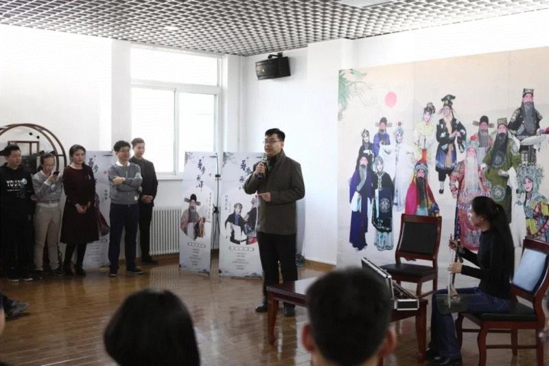 京剧戏迷的团年家宴都干些啥?| 2019“寻梦·承泽” 来啦~,家宴,寻梦,戏迷,京剧,承泽,杜镇杰,张慧芳,演员,舞台,韩巨明