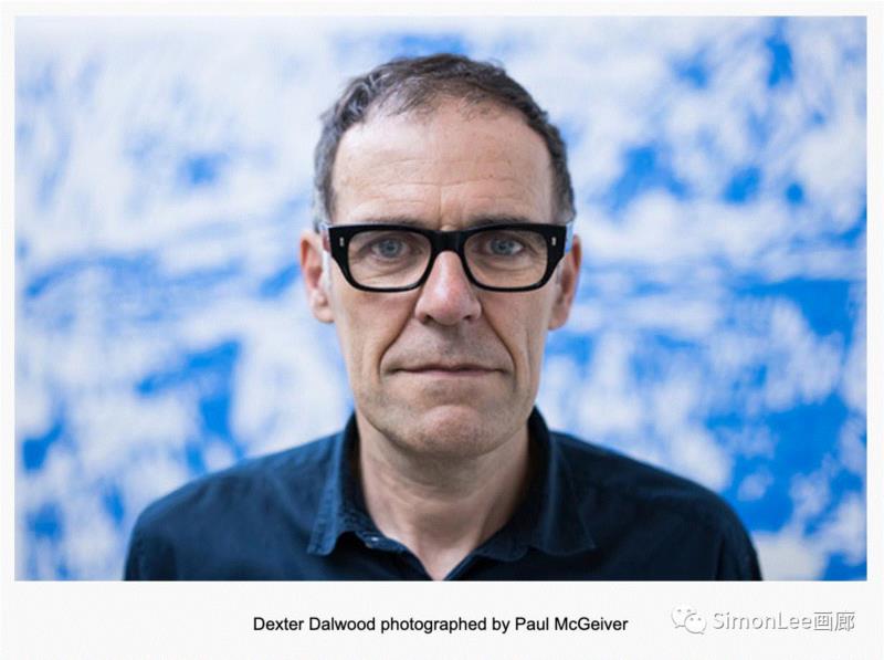 最近的群展包括德國柏林Hamburger Banhof Museum的Hello World.Rev