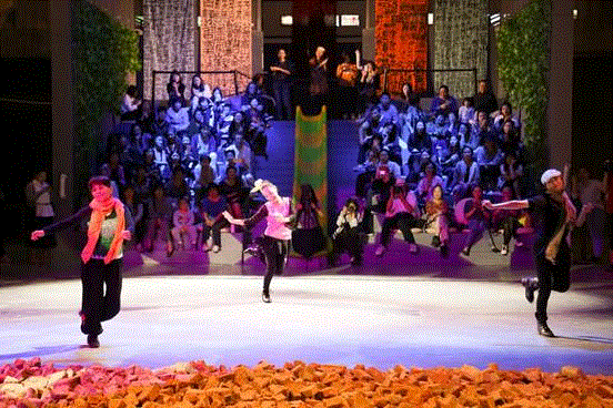 2016社区剧场“广场舞新编”,McaM 社区剧场 | “闸(Jìng)北(ān)游戏”,Jìng,ān,McaM,社区剧场,工作坊,集体,戏剧,静安区,当代美术馆,编导