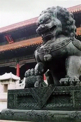 赏析丨大气磅礴，雕刻之美！,雕刻,卫荣,巨匠,上方,右上