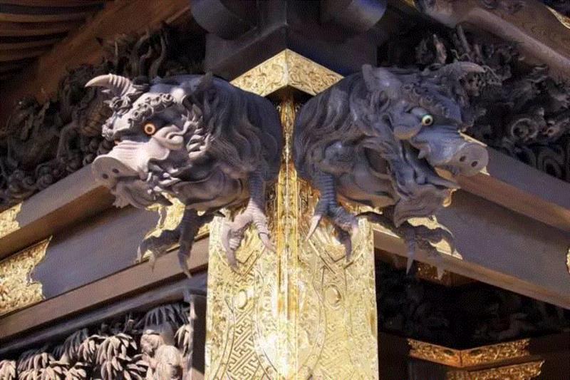 赏析丨大气磅礴，雕刻之美！,雕刻,卫荣,巨匠,上方,右上