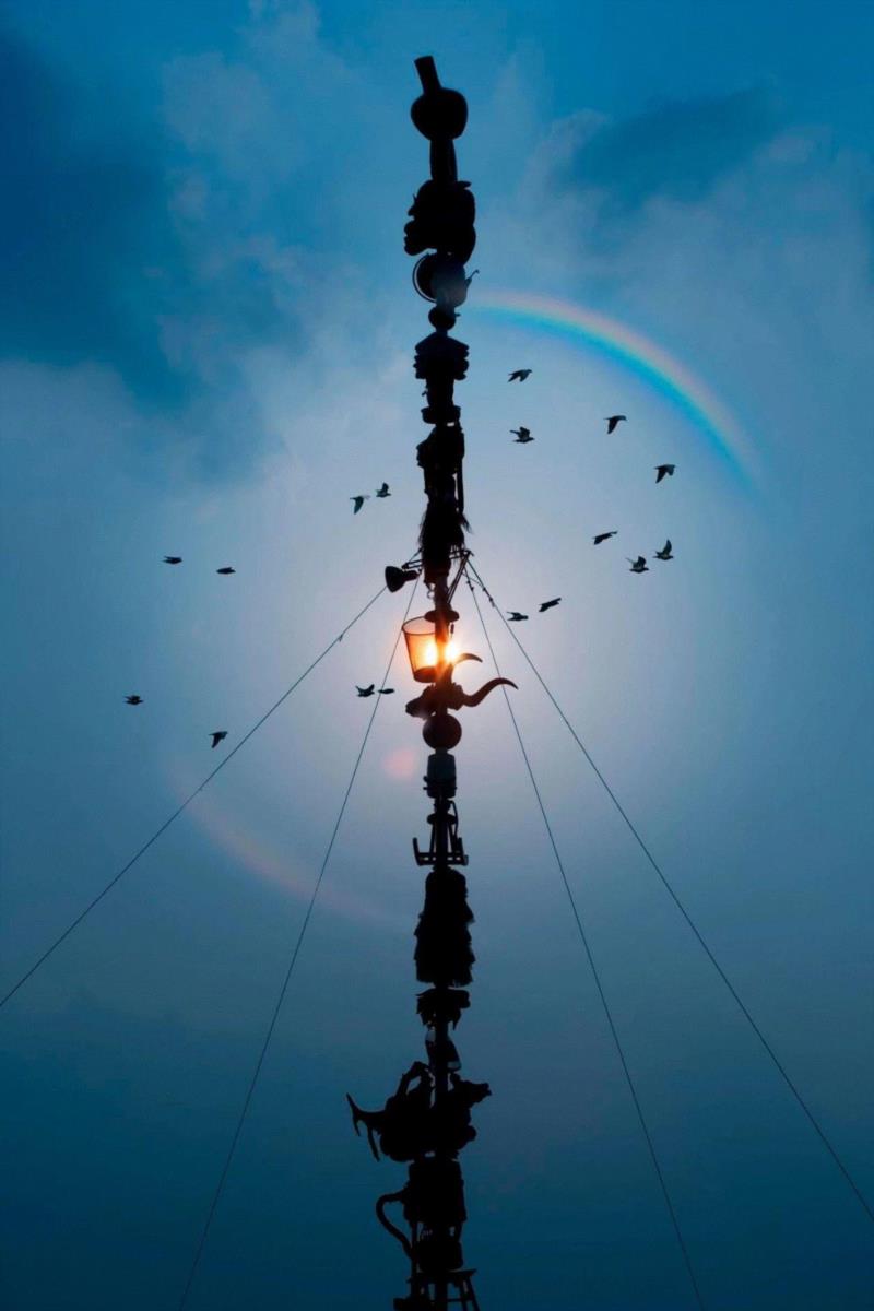 无穷柱之一 | 2008 | 装置 | 2000x76cm |&nbs