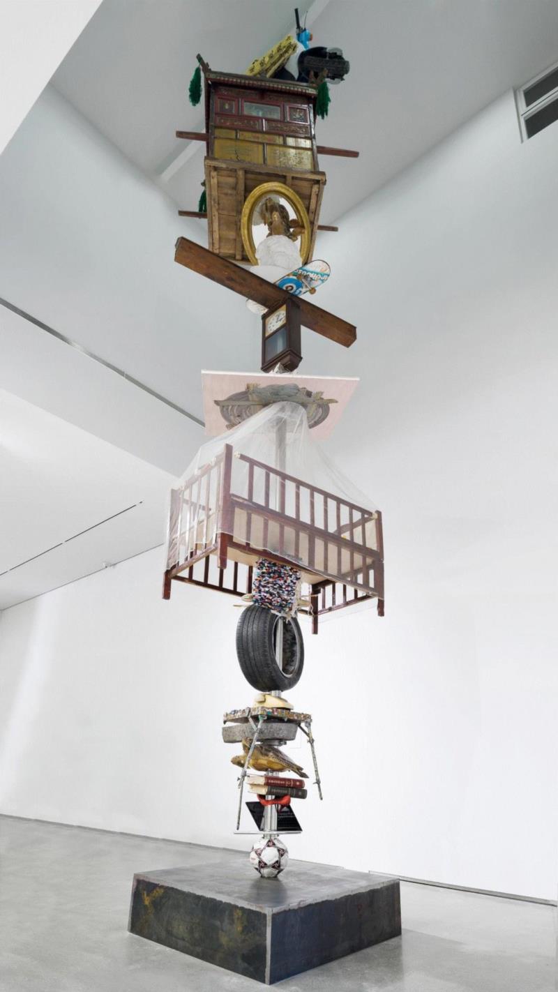 无穷柱 | 2016 | 装置 | 840x120x110cm | 《HOLZWEGE》展览现场,香