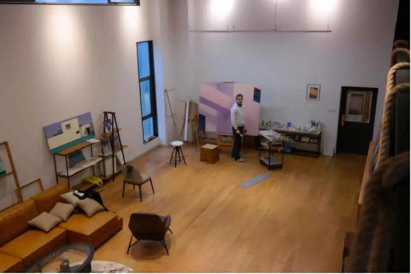 ▲艺术家在创意天地工作室,展览预告 | “背后的故事——Ingo?Baumgarten个展”将于本周五开幕,Ingo,背后,Baumgarten个展,油画,Baumgarten,手稿,合美术馆,创意天地,美术馆,门式起重机