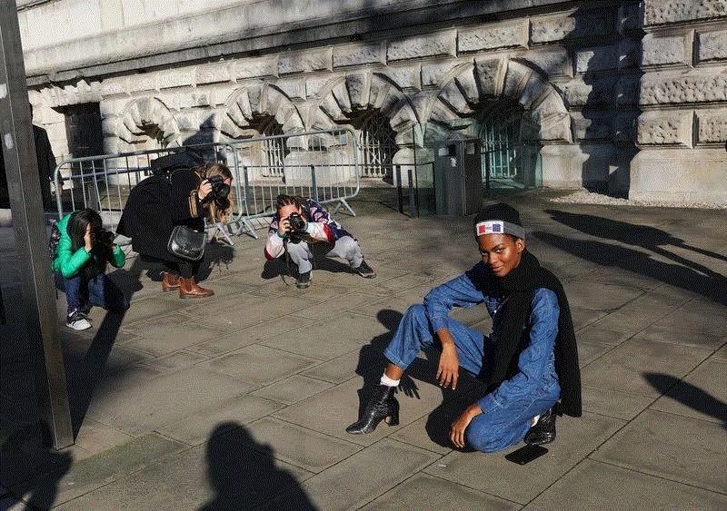 【IFA-时尚资讯】一大波高质量时装周街拍，向你袭来~~,IFA,街拍,资讯,大波,时装周,时尚,寒假,小编,身上,脂肪