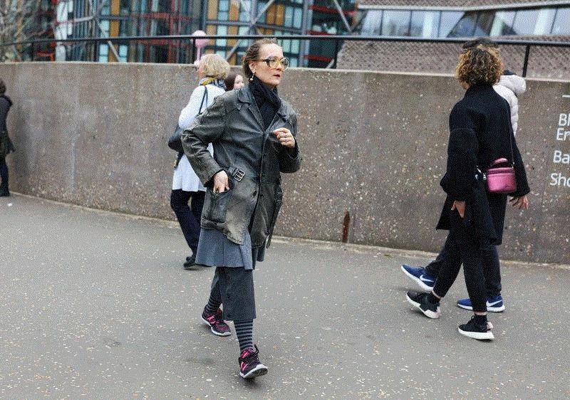 【IFA-时尚资讯】一大波高质量时装周街拍，向你袭来~~,IFA,街拍,资讯,大波,时装周,时尚,寒假,小编,身上,脂肪