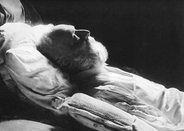 图源：Huffington Post UK,真正的临终遗言都说了些什么？,遗言,临终者,斯玛特,父亲,图源,癌症,麦克唐纳,利维坦,菲利克斯,基利