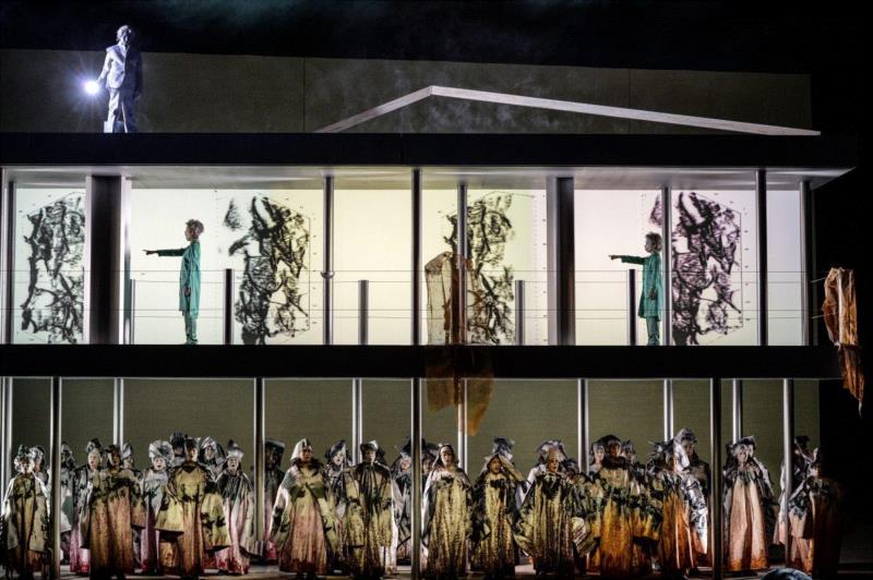 当我们看《流浪地球》的时候,他们已经把星辰宇宙搬上了舞台,舞台,宇宙,流浪地球,星辰,科幻,舞美,设计师,电影,波西米亚人,飞船